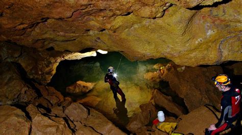 cuevas tarragona|Cova Urbana: cueva enorme bajo el centro de Tarragona